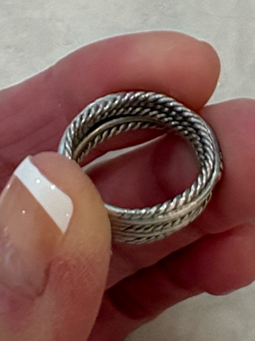 David Yurman twisted ring with diamonds size 5.5 - Picture 3 of 3